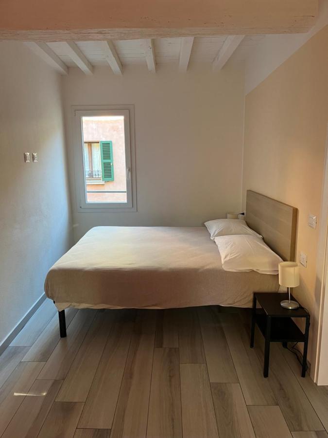 Terrazza Montegrappa Apartment เรจโจเอมิเลีย ภายนอก รูปภาพ